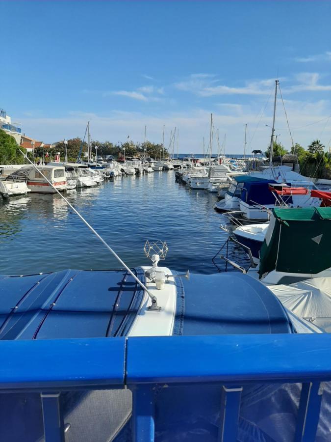 Les Iles D'Or Au Port De Hyeres Grand Studio Climatise Экстерьер фото